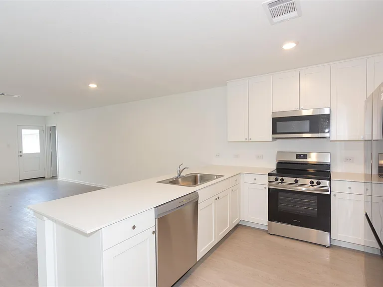 137 Starpacker Ln — Photo 10