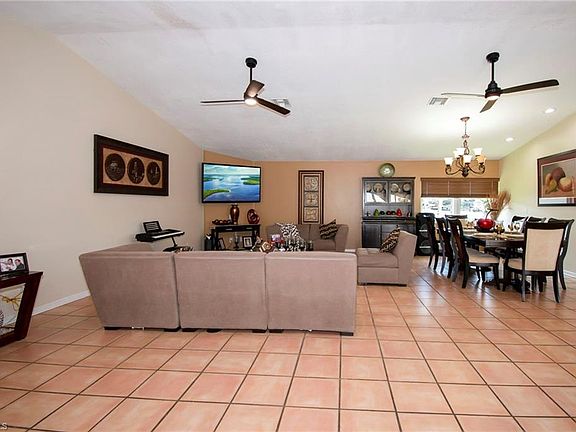 5th image of 3528 SE 16th PL