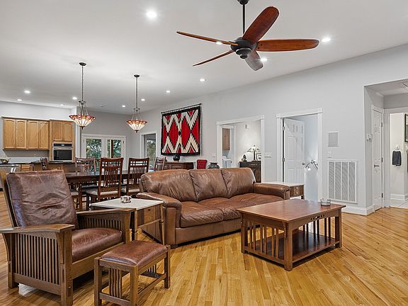 12th image of this home