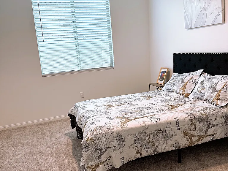 4061 Hudson Ln — Photo 24