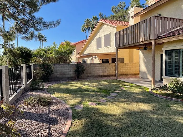 11851 N 91st Pl — Photo 38