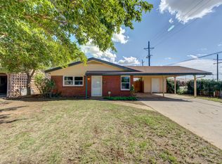 1702 E 2nd St, Lubbock, TX 79403