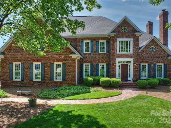 7002 Seton House Ln, Charlotte, NC 28277