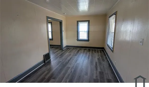 344 Lease St #2 — Photo 12
