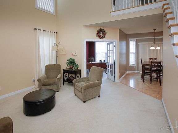 4822 idlewood ave-104