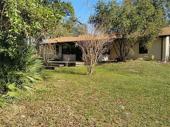 4th image of 200 Paradise Dr