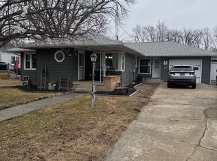 1321 Main St, Manson, IA 50563