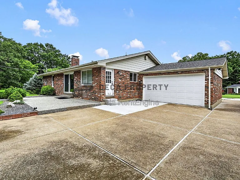 10327 Dorenshire Ct — Photo 41
