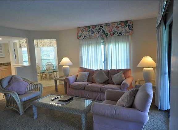 3rd image of 227 Kingfisher Dr