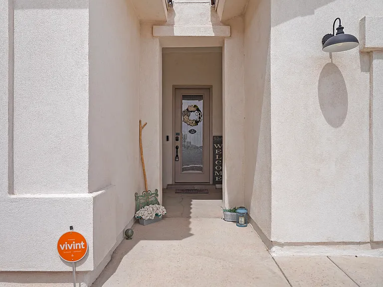13401 Carterton Ave — Photo 4
