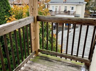 186 Robbins St, Waltham, MA 02453