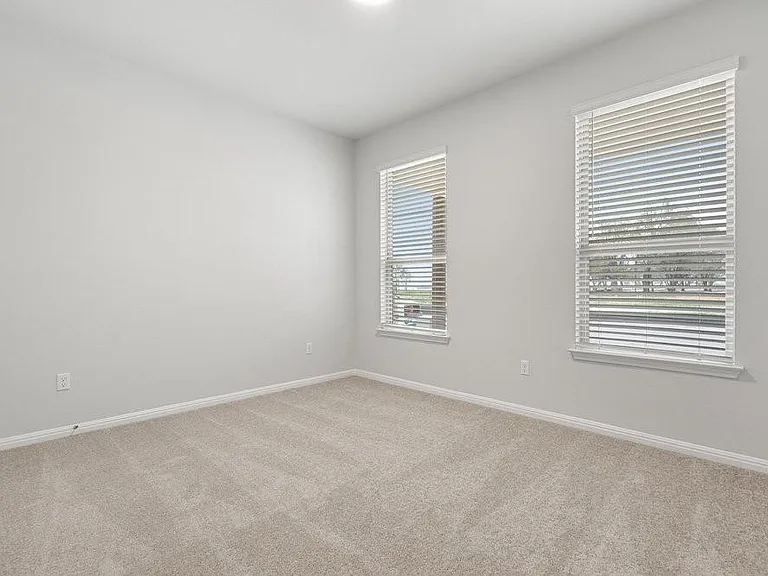132 Condesa St — Photo 17