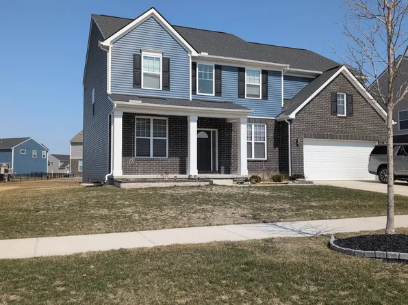 24757 Canoe Dr, Macomb, MI 48042