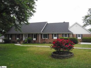198 Hudson Rd, Greenville, SC 29615