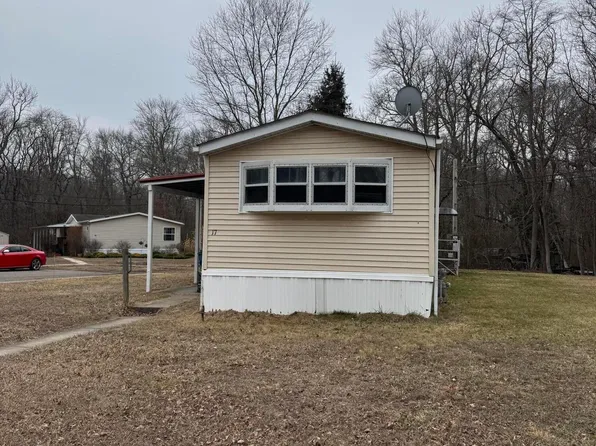 17 Kay Lane, Howell, NJ 07731