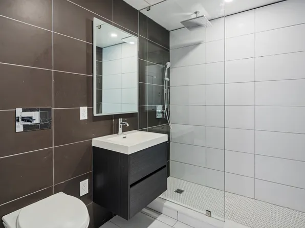 1238 63rd Street image 19 of 29