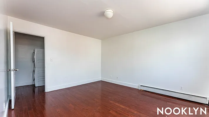 Rented by Nooklyn NYC LLC | media 38
