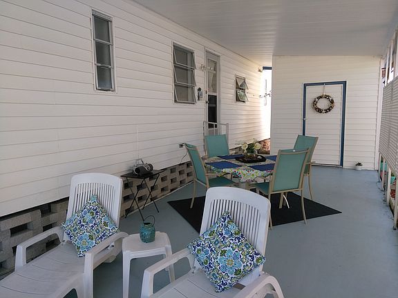 Carport/Patio