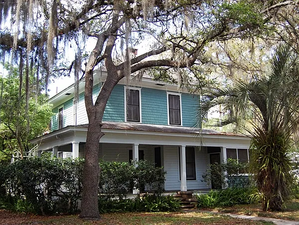 Building Photo - 730 NE 4th Ave #A