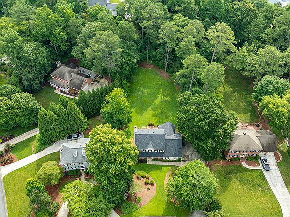 3rd image of 4362 Karls Gate Dr