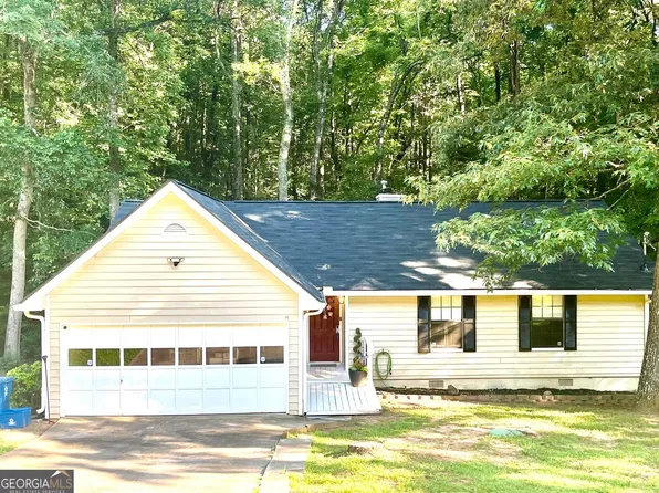 1850 Coachman Cv, Snellville, GA 30078