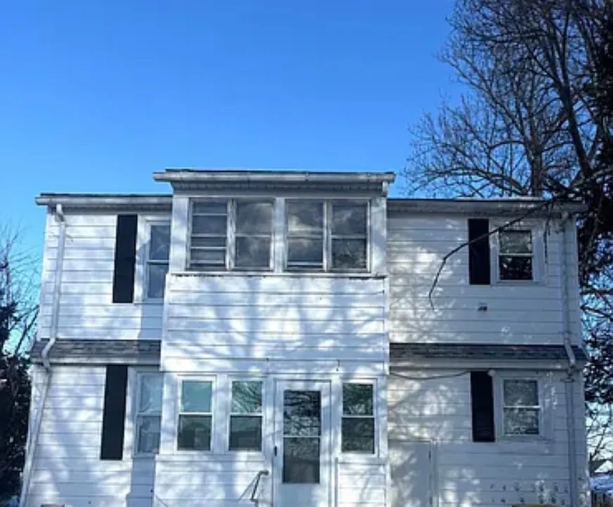 111 Vail St #2