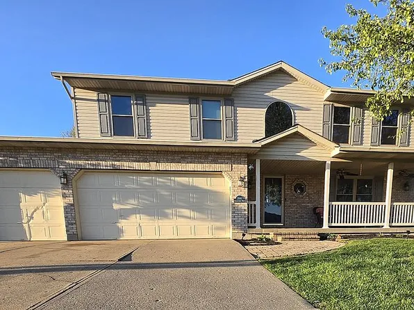 3840 Hickoryview Dr, Hamilton, OH 45011