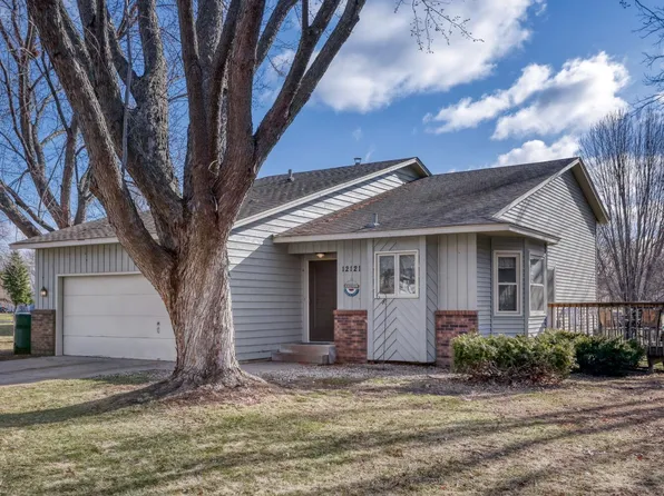 12121 Jefferson St NE, Blaine, MN 55434