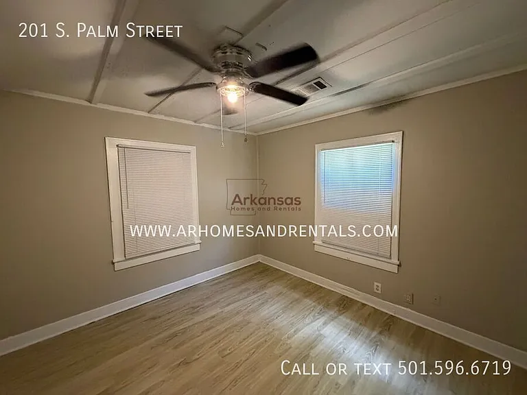 201 S Palm St — Photo 11