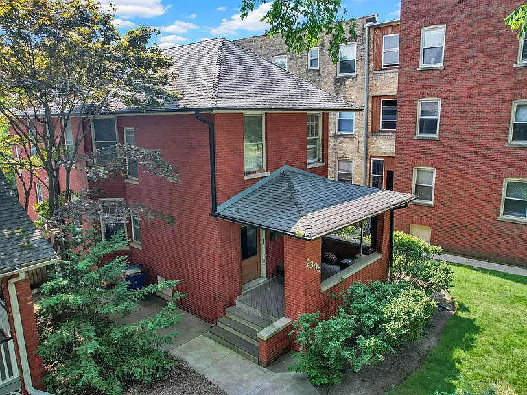 2303 Ridge Ave — Photo 19