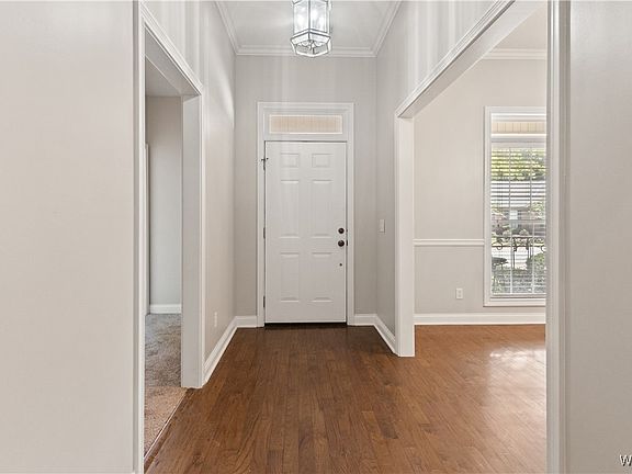 3rd image of 1842 Harrison Dr