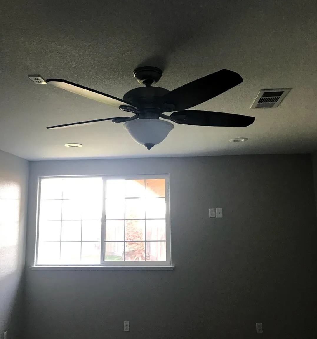 1871 Hartnell Ct — Photo 2