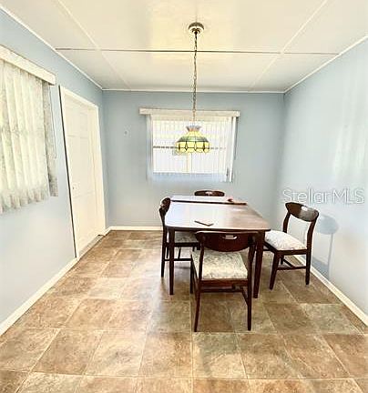 2nd image of 5041 Jasmine Cir N
