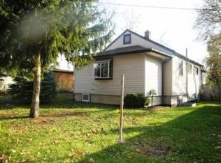 618 Community St, Lansing, MI 48906