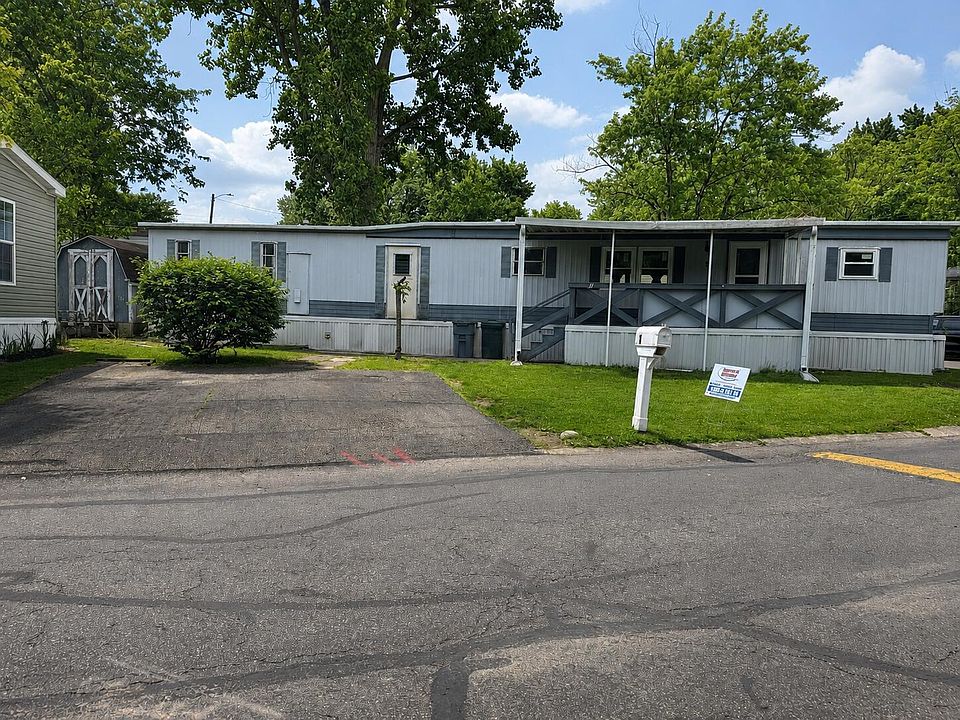 1st image of 1 Estates Ln