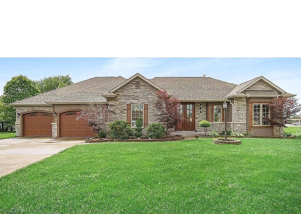 1st image of 7402 Toscana Ct