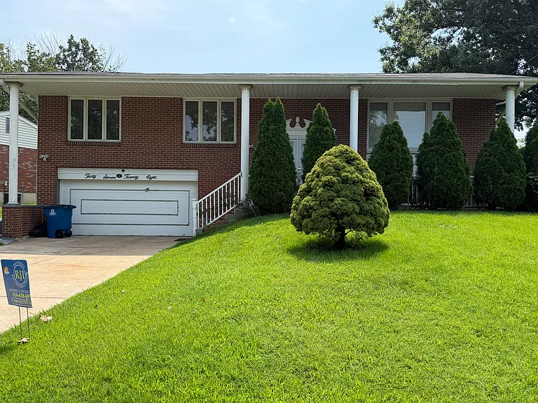 3728 Cordes Dr — Photo 1