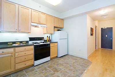1630 California Street — Photo 4
