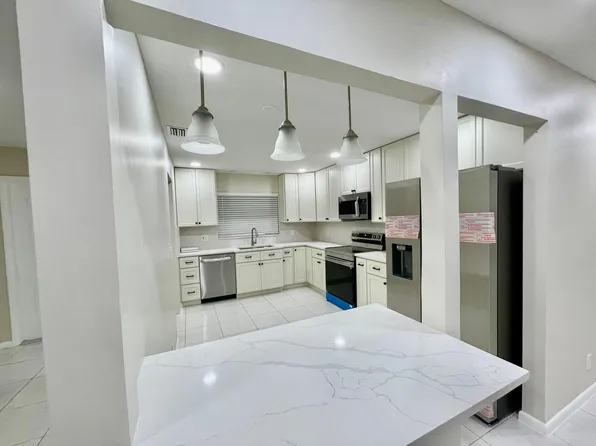 20906 Springs Ter, Boca Raton, FL 33428