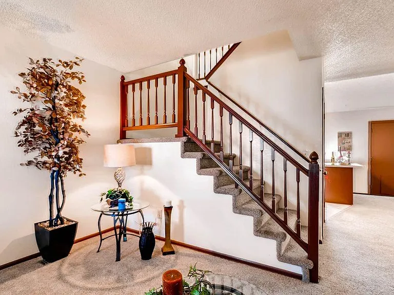 12667 Green Cir — Photo 7