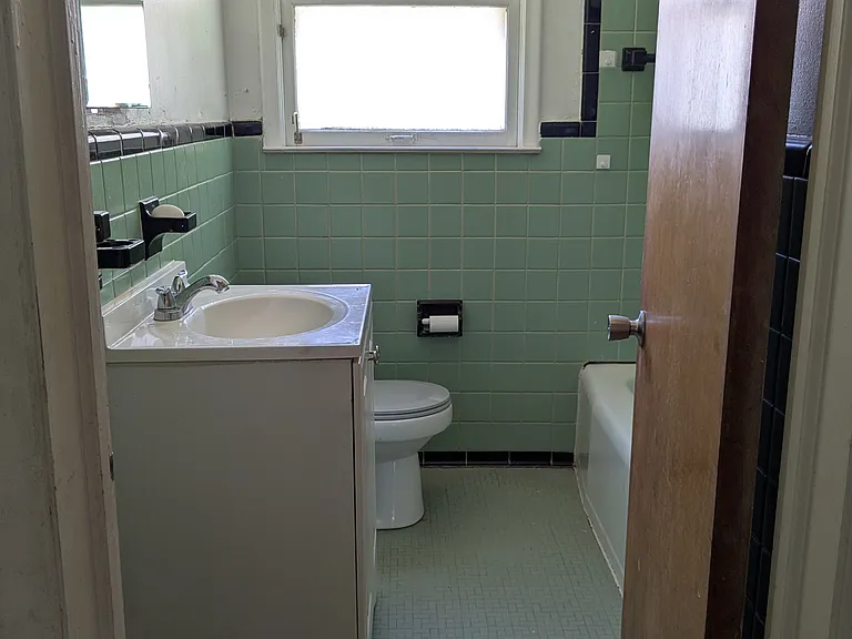 2914 Shawnee Ave — Photo 5