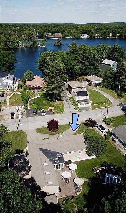 2nd image of 21 Coolridge Ave