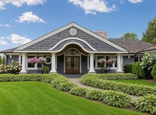 5940 Loring Dr, Mound, MN 55364