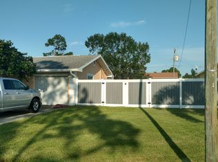 343 Bryn Mawr Ave NE, Palm Bay, FL 32907