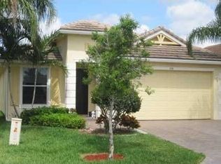 379 Mulberry Grove Rd, West Palm Beach, FL 33411