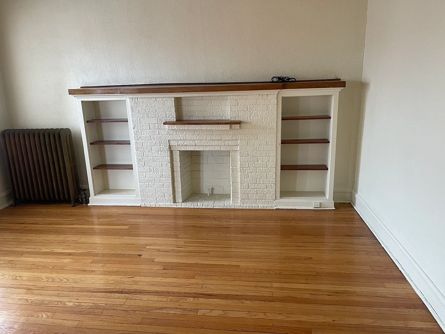 2 bed, 1000 sqft, $1,150 — Photo 4