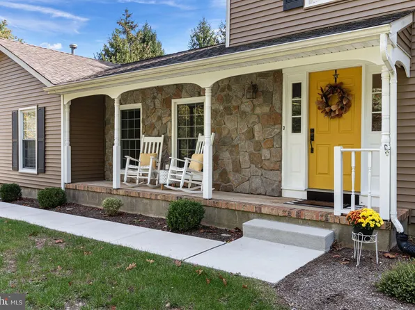 10 Rider Pl, Princeton Junction, NJ 08550