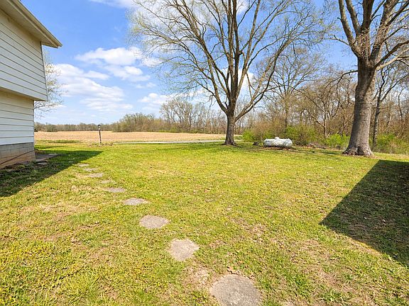 3rd image of 3580 Odin Rd