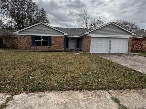 211 Holmes Dr, Slidell, LA 70460