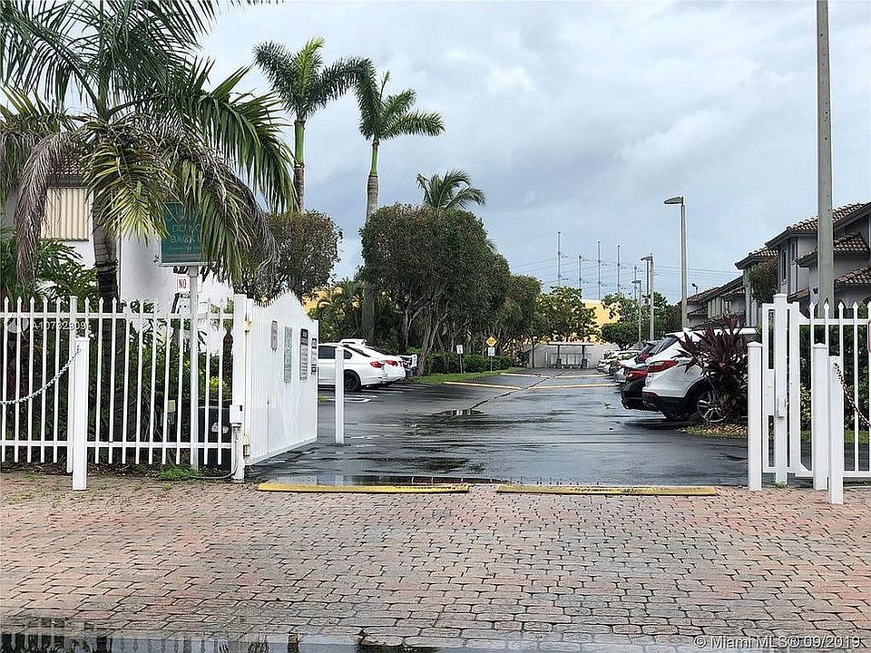 1st image of 5605 NW 109th Ave APT 67